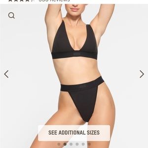 SKIMS Cotton Ribbed Thong Underwear medium Black NWT New
